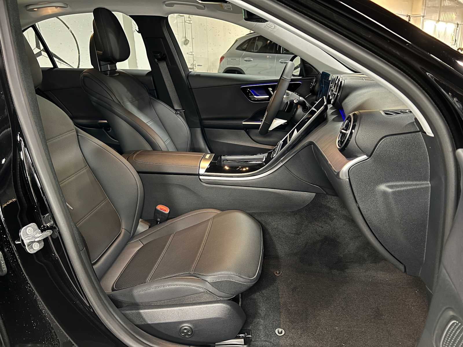 2026 Mercedes-Benz C 300 C 300