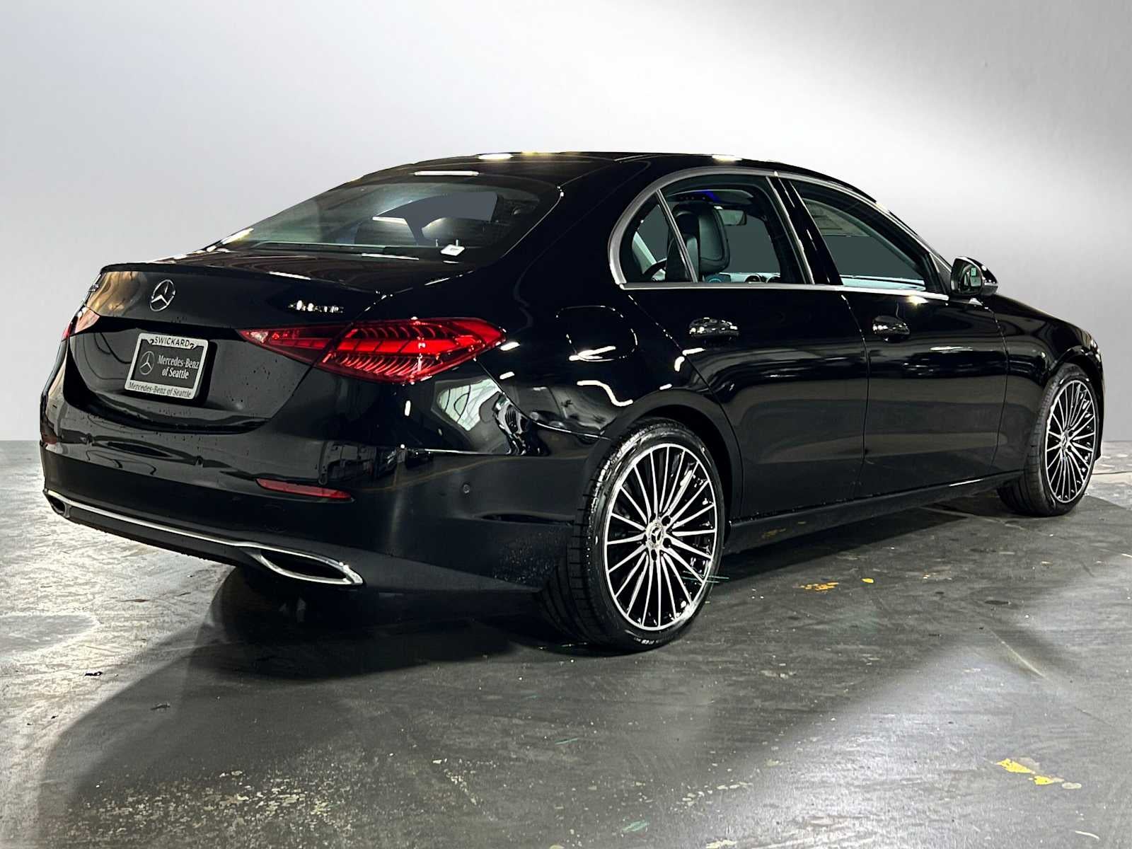 2026 Mercedes-Benz C 300 4MATIC® Sedan
