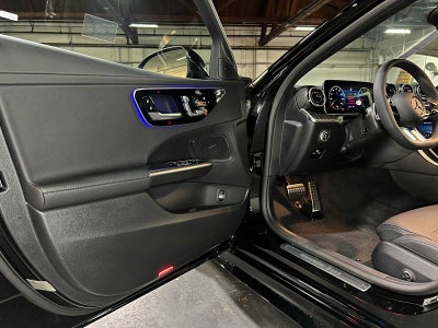2026 Mercedes-Benz C 300 4MATIC® Sedan