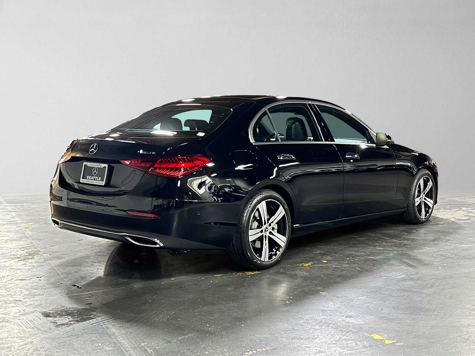 2026 Mercedes-Benz C 300 4MATIC® Sedan