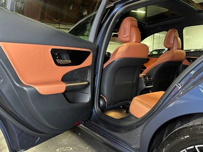 2026 Mercedes-Benz C 300 4MATIC® Sedan