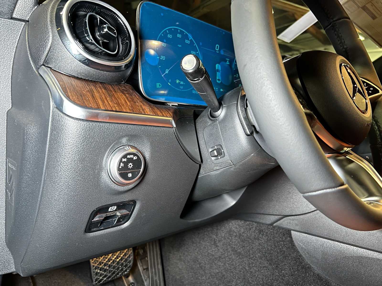 2026 Mercedes-Benz C 300 4MATIC® Sedan