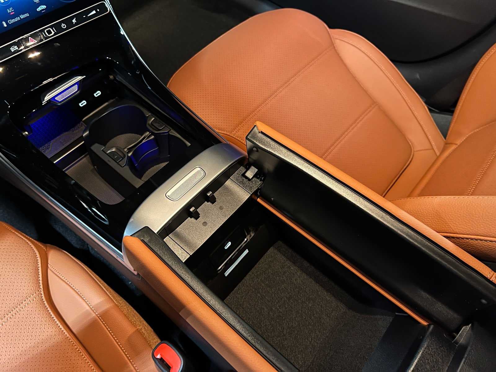 2026 Mercedes-Benz C 300 4MATIC® Sedan