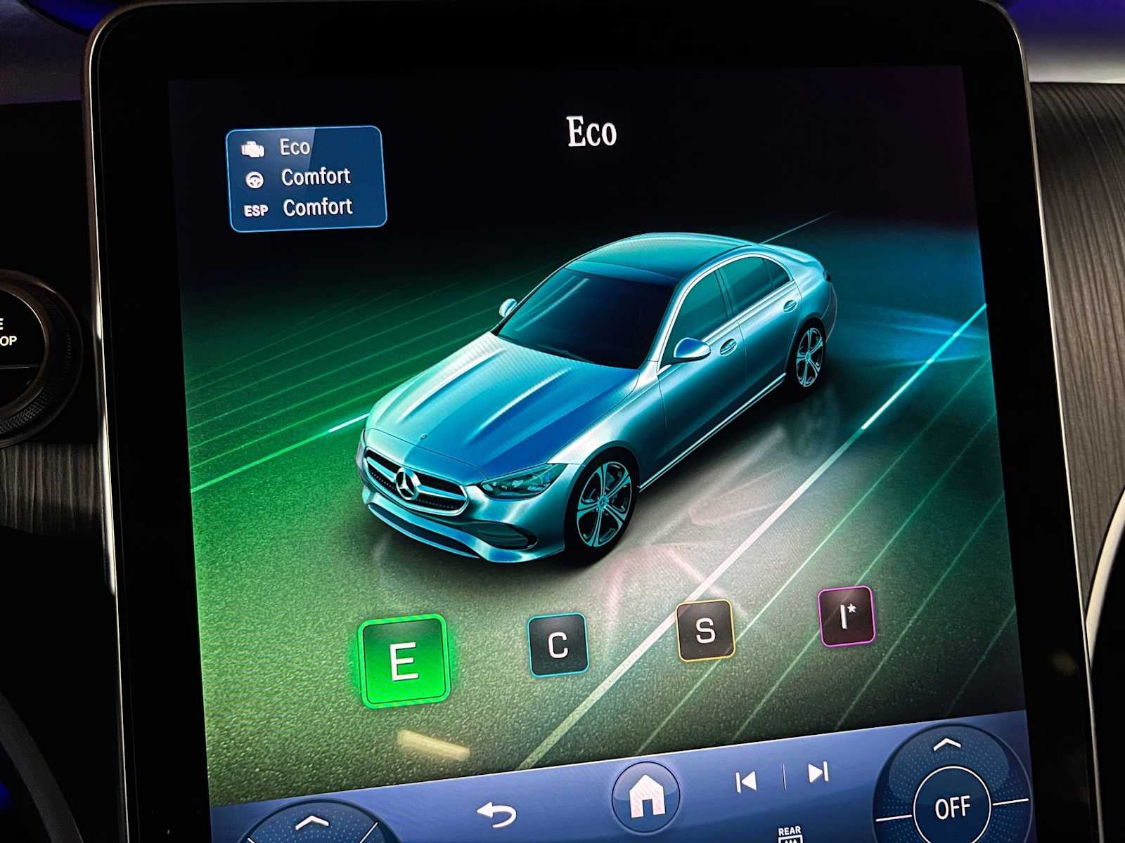 2026 Mercedes-Benz C 300 4MATIC® Sedan