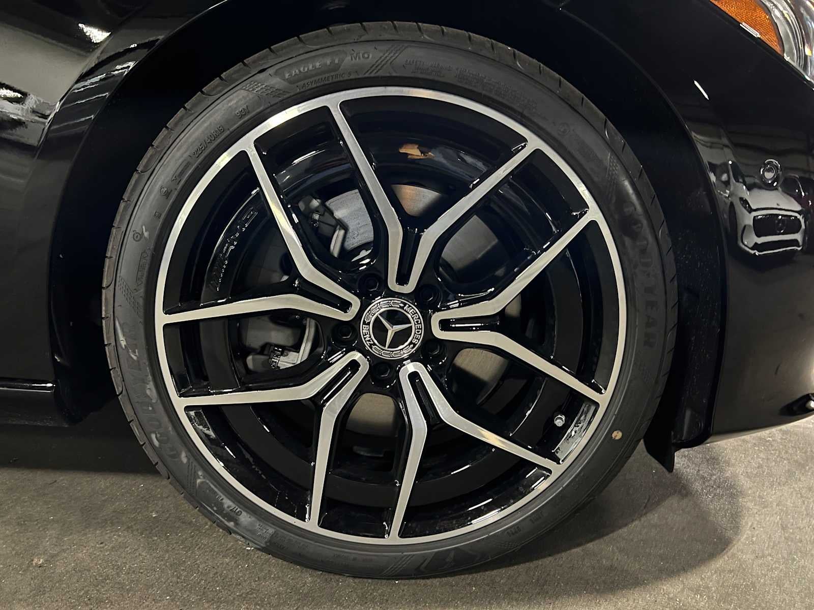 2026 Mercedes-Benz C 300 4MATIC® Sedan