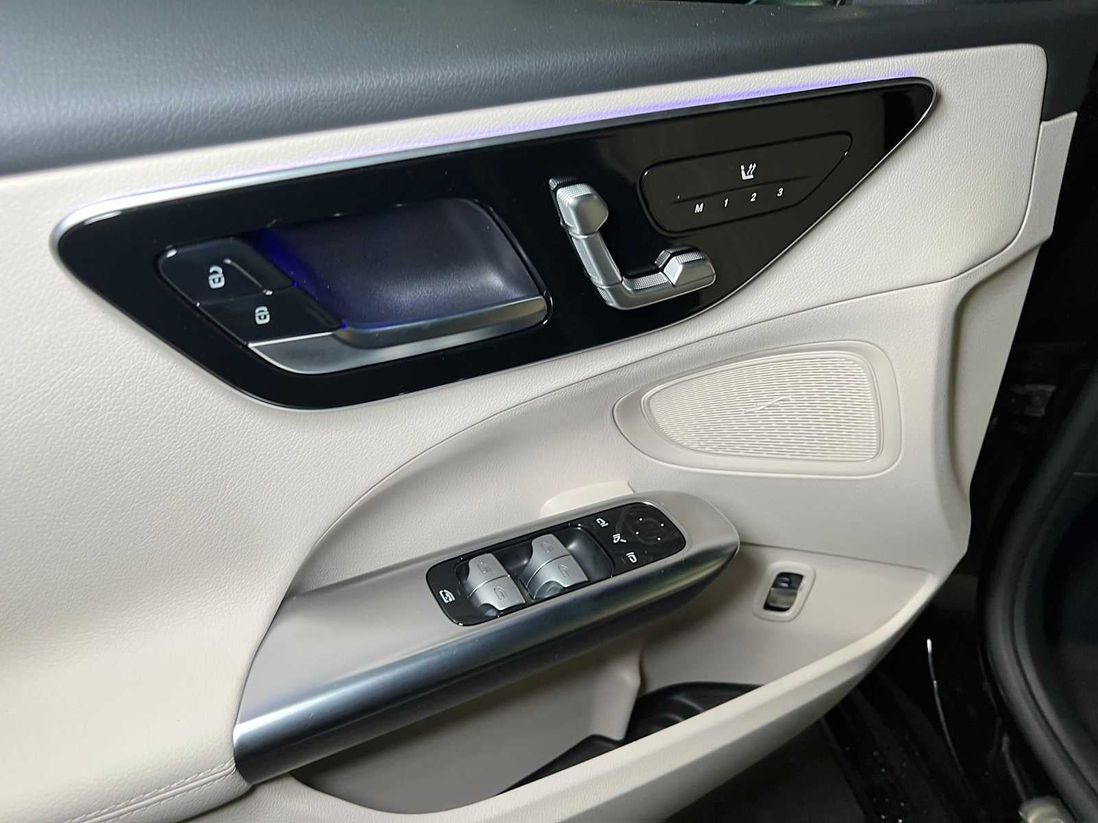 2027 Mercedes-Benz C 300 4MATIC® Sedan
