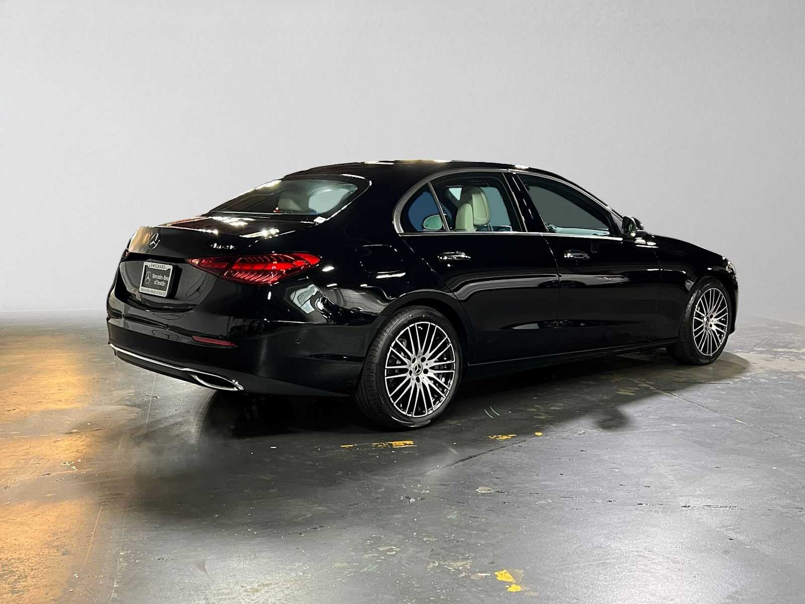 2027 Mercedes-Benz C 300 4MATIC® Sedan