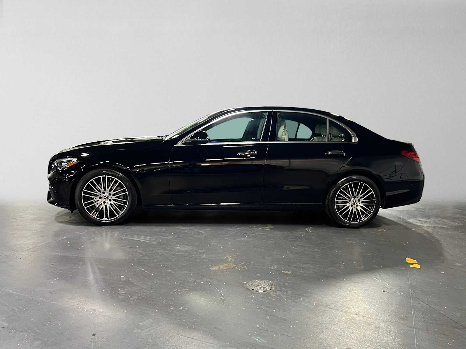 2027 Mercedes-Benz C 300 4MATIC® Sedan