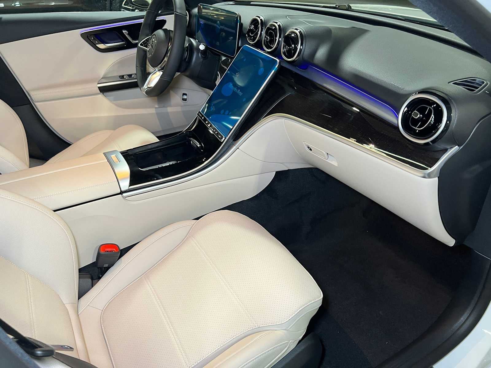 2026 Mercedes-Benz C 300 4MATIC® Sedan