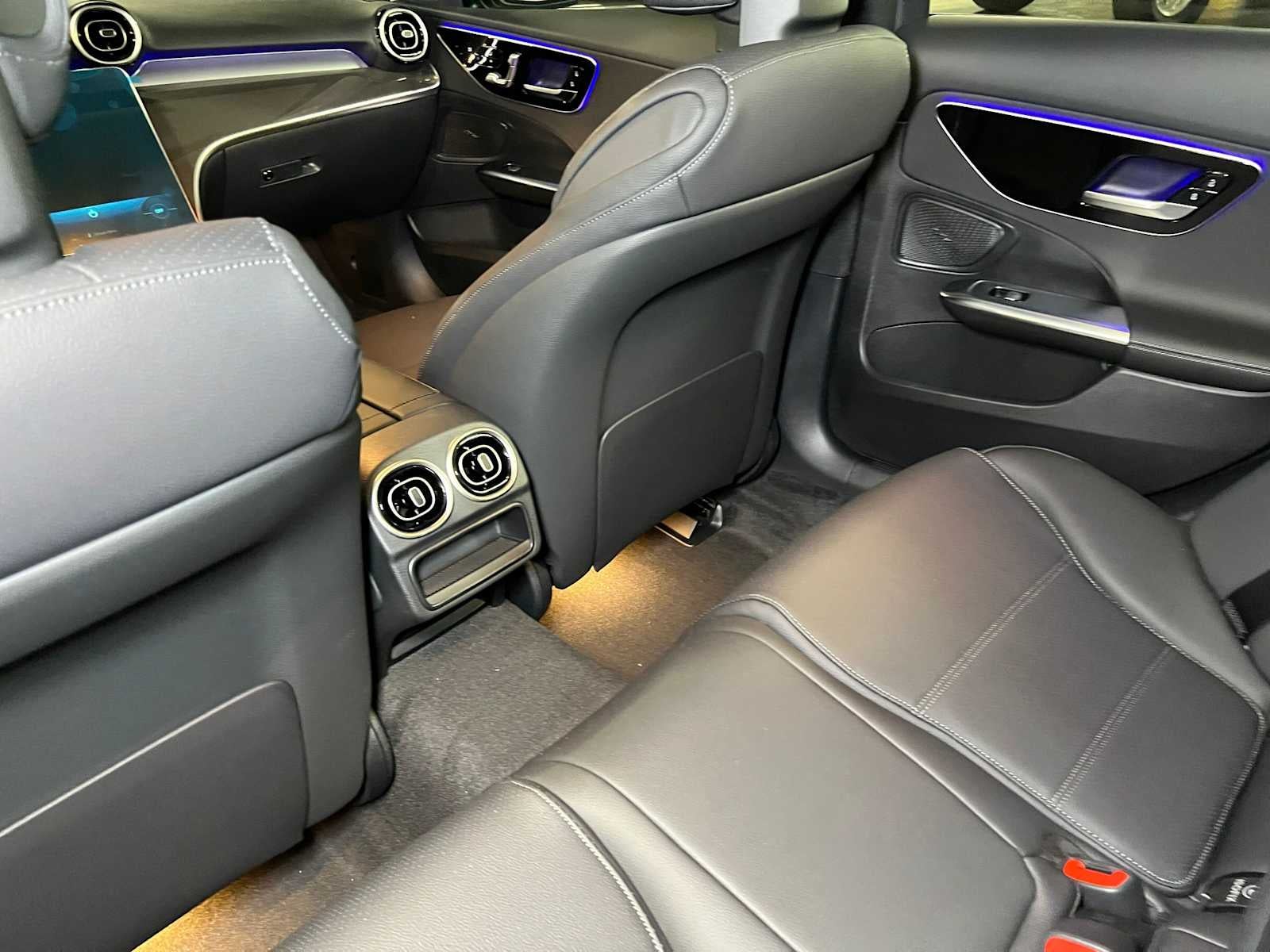 2027 Mercedes-Benz C 300 4MATIC® Sedan