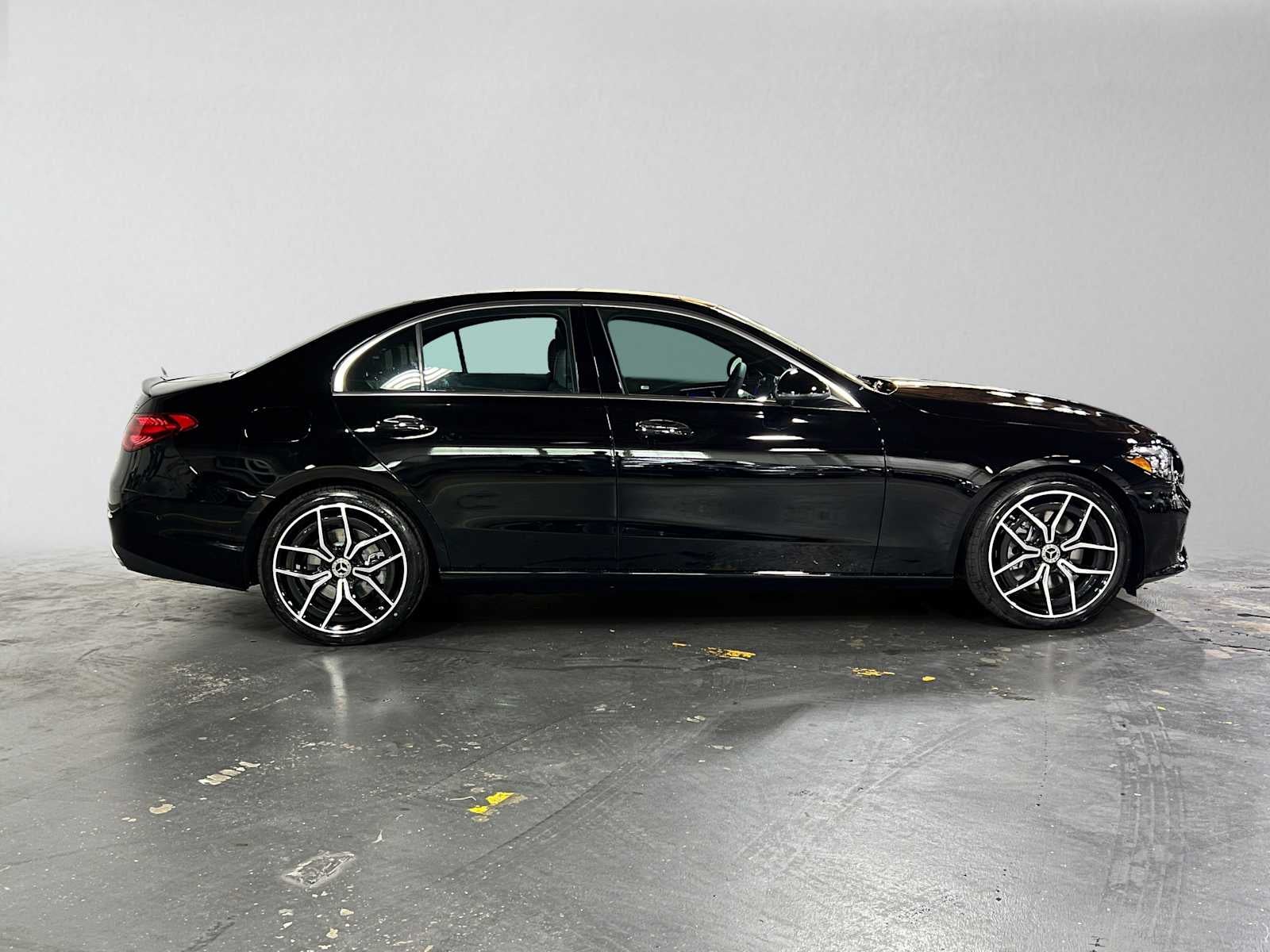 2026 Mercedes-Benz C 300 4MATIC® Sedan