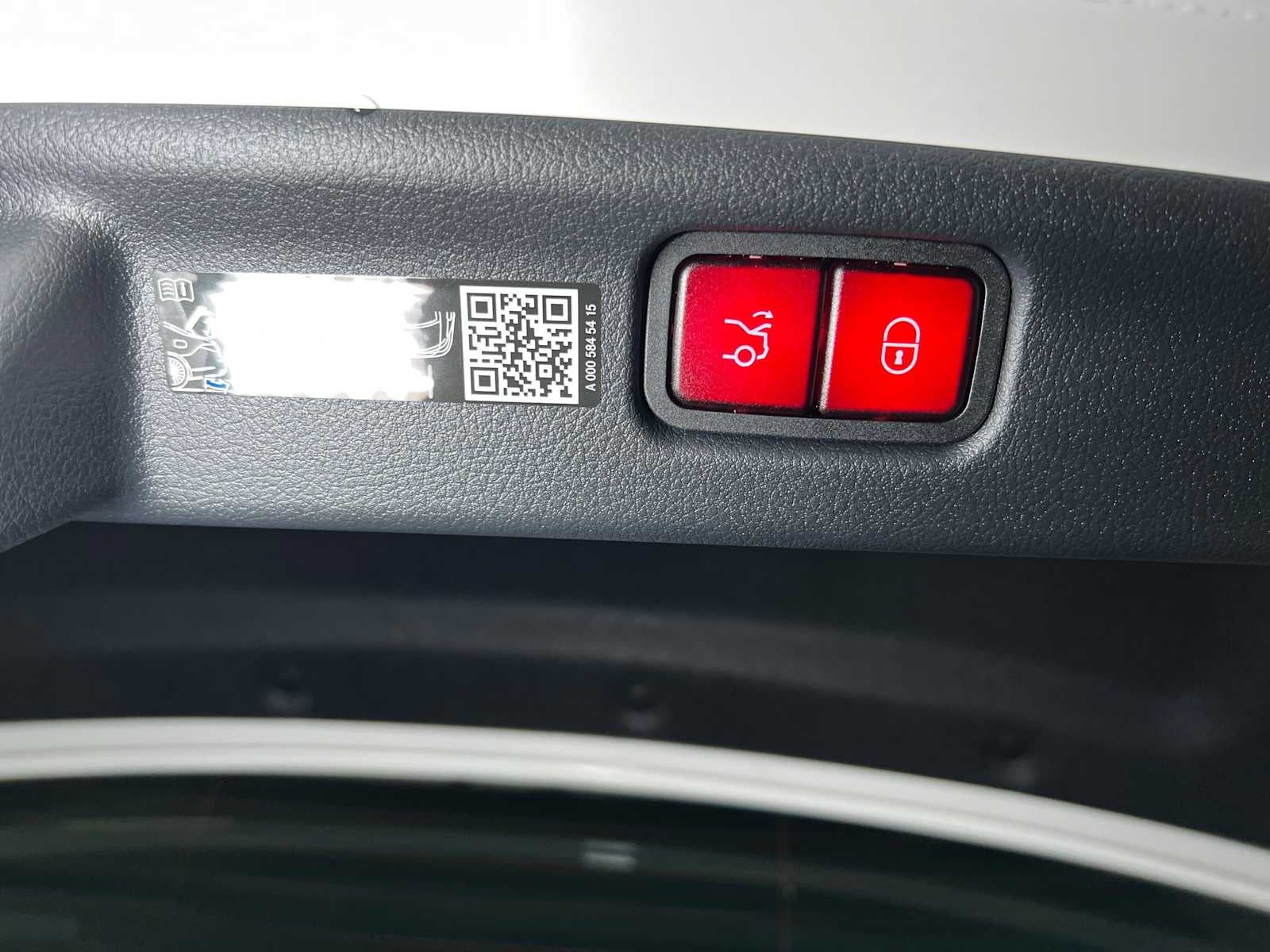 2026 Mercedes-Benz C 300 4MATIC® Sedan