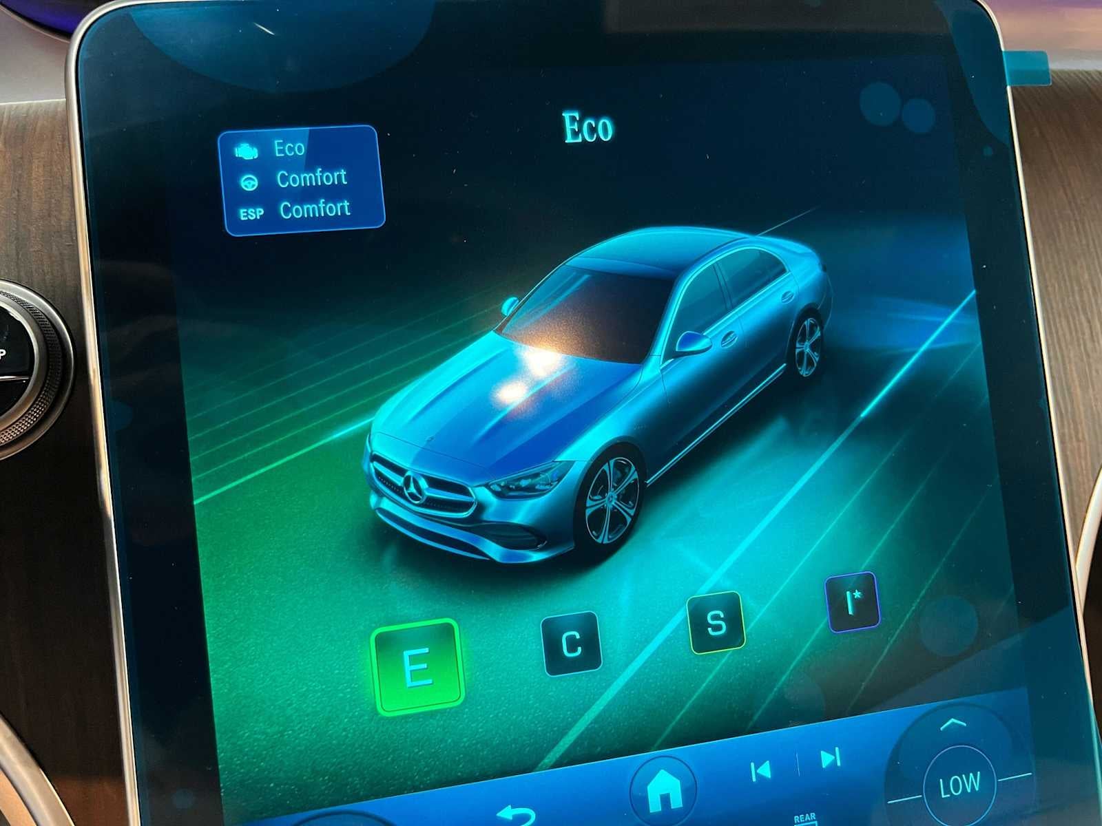 2027 Mercedes-Benz C 300 4MATIC® Sedan