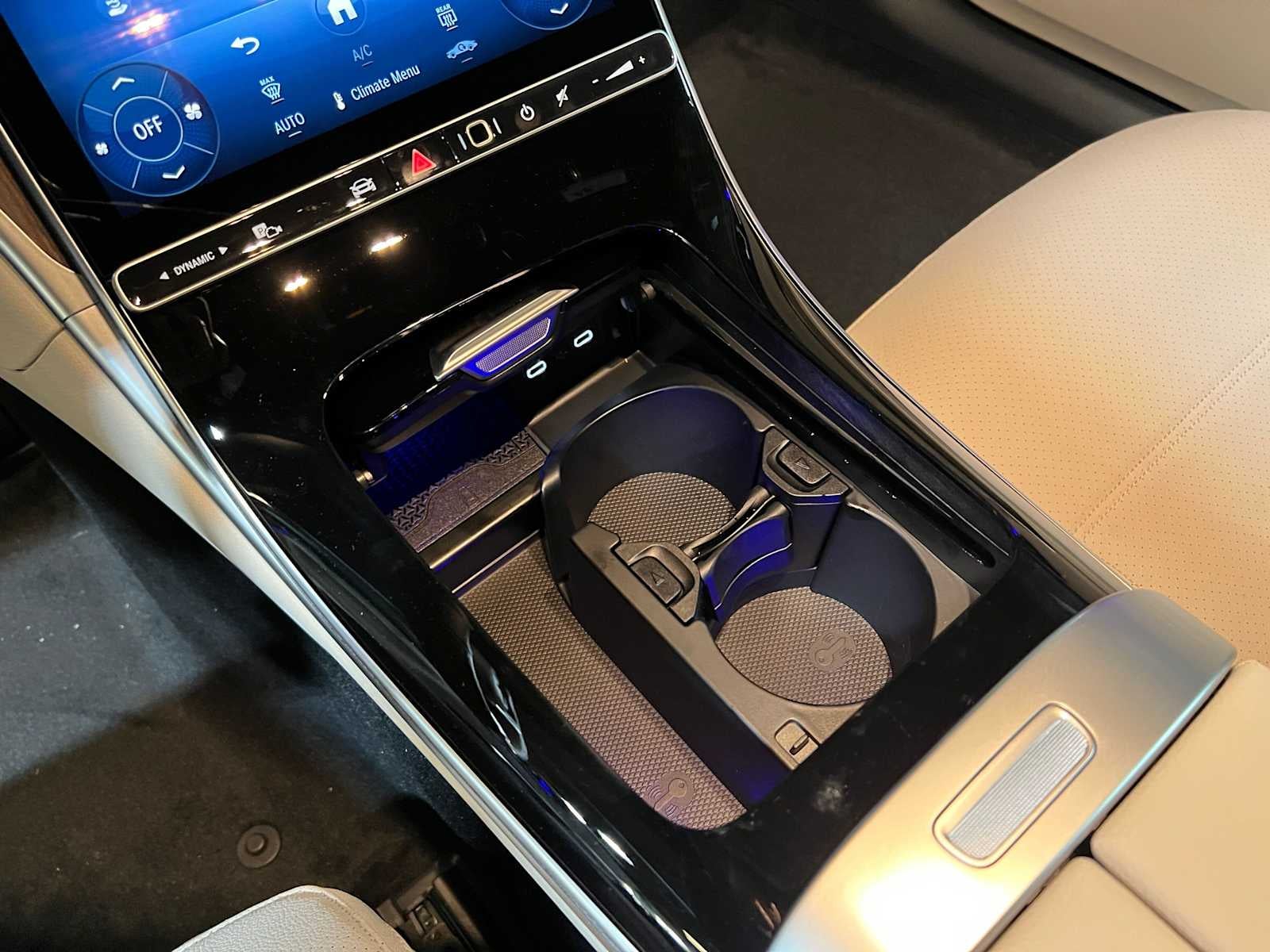 2026 Mercedes-Benz C 300 4MATIC® Sedan