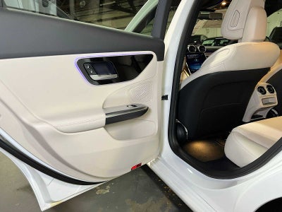 2027 Mercedes-Benz C 300 4MATIC® Sedan