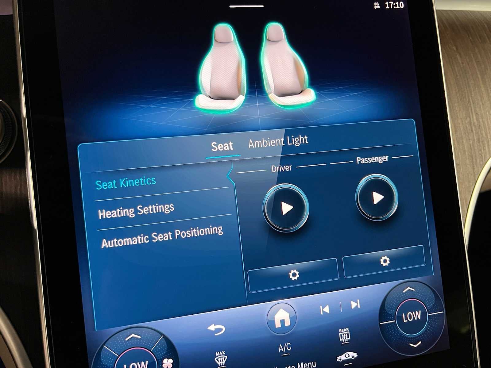 2027 Mercedes-Benz C 300 4MATIC® Sedan