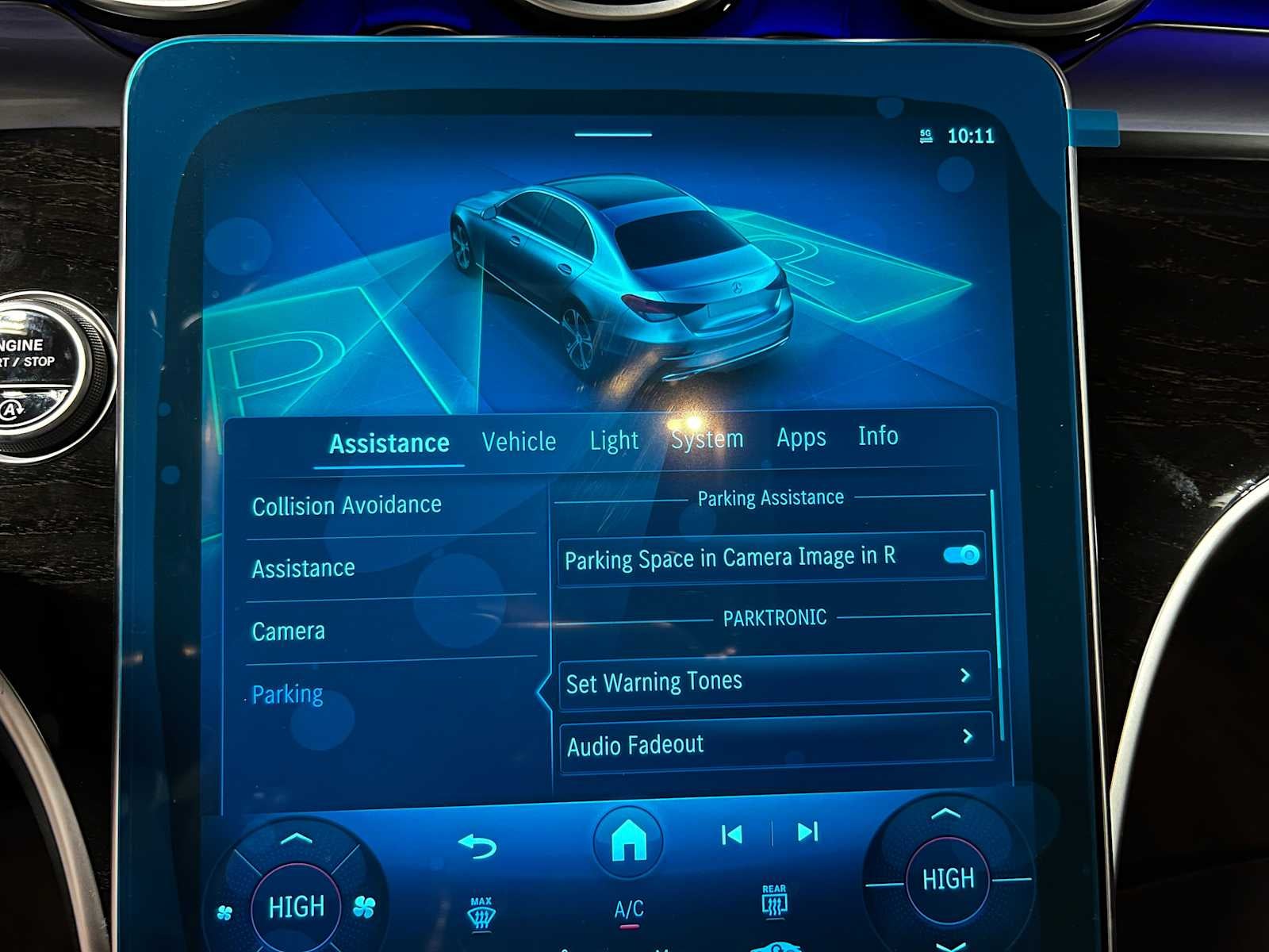 2025 Mercedes-Benz C 300 4MATIC® Sedan