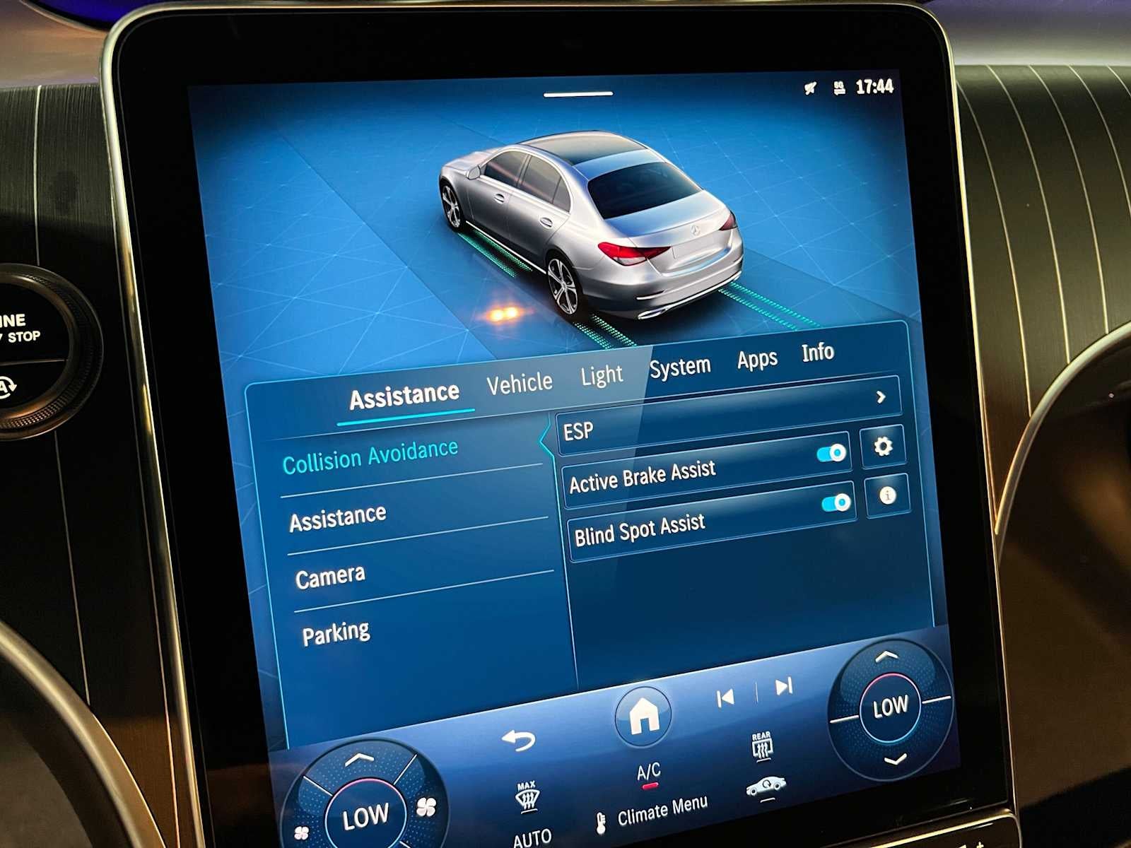 2027 Mercedes-Benz C 300 4MATIC® Sedan