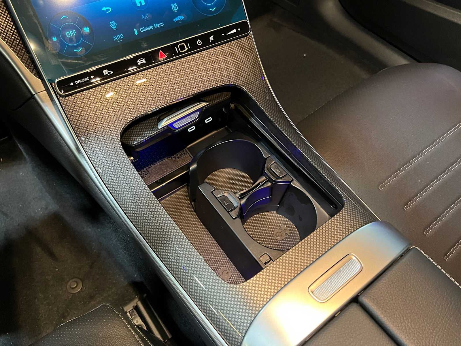 2027 Mercedes-Benz C 300 4MATIC® Sedan