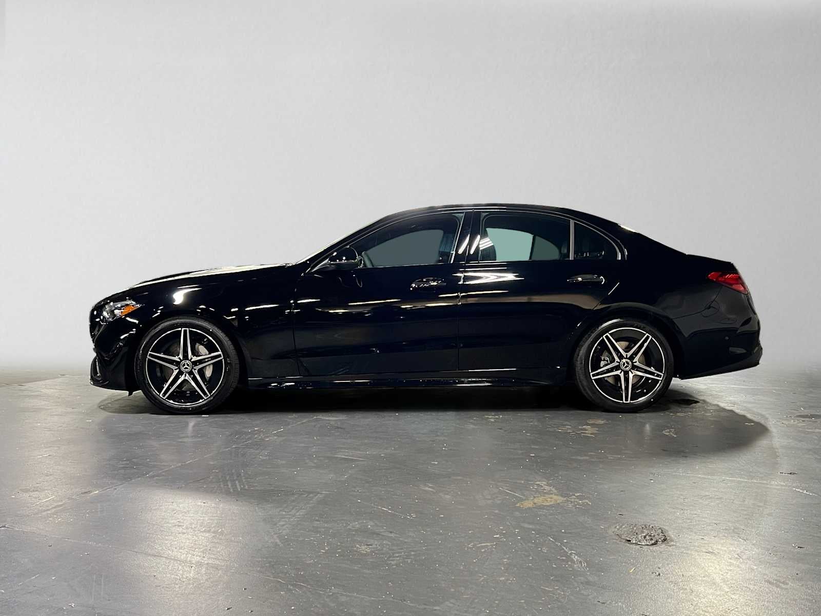 2027 Mercedes-Benz C 300 4MATIC® Sedan