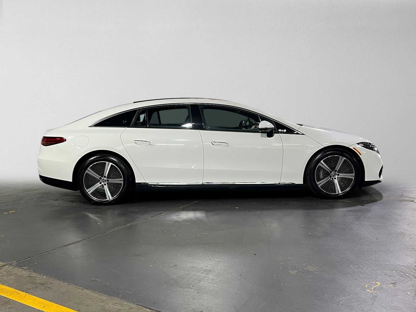 Used 2022 Mercedes-Benz EQS Base with VIN W1KCG2DB9NA022537 for sale in Seattle, WA