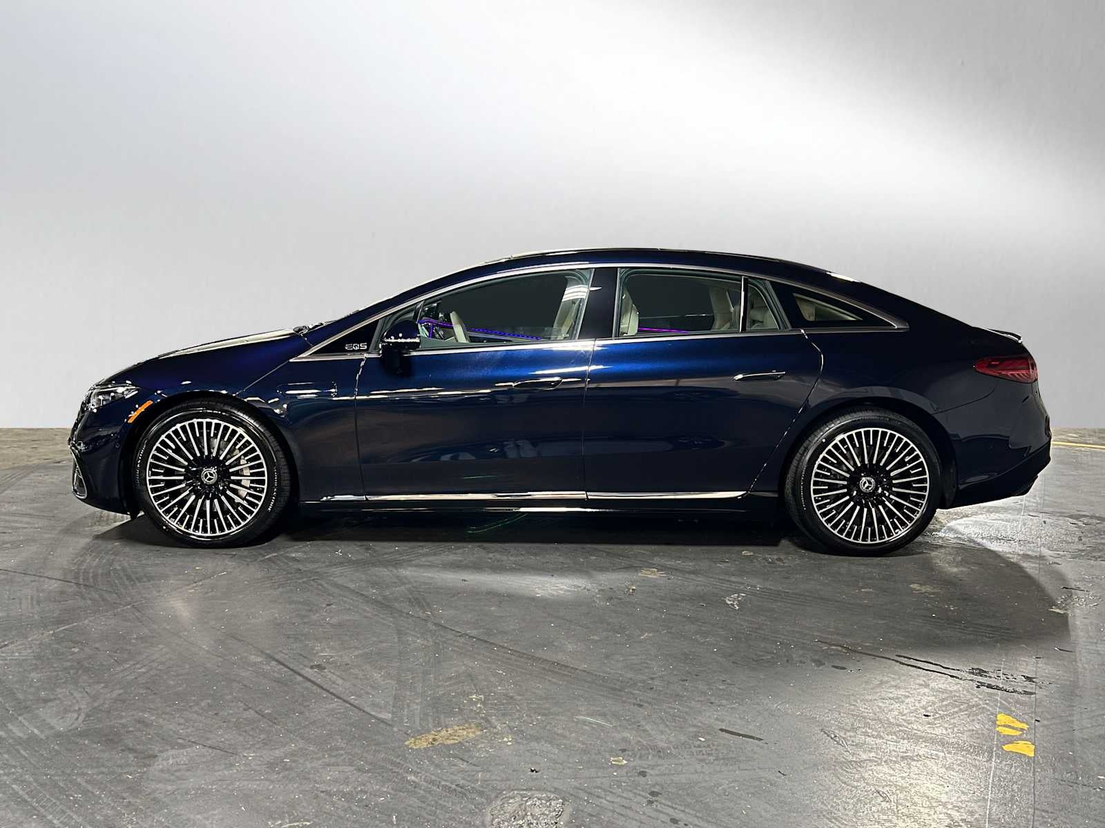 2026 Mercedes-Benz EQS 450 4MATIC® Sedan