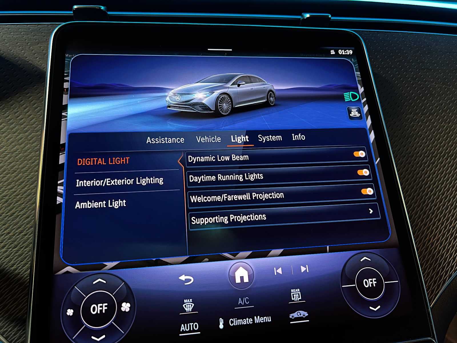 2023 Mercedes-Benz EQE 350 4MATIC®+ Sedan