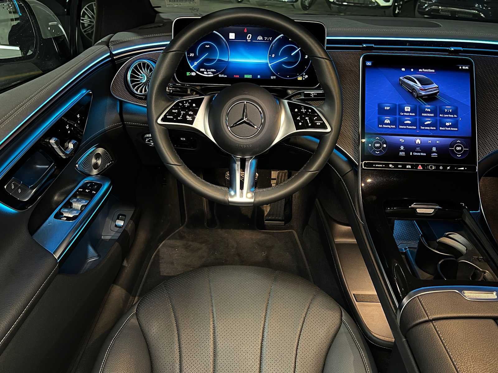 2023 Mercedes-Benz EQE 350 4MATIC®+ Sedan