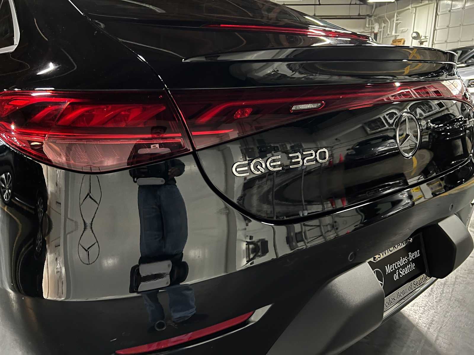 2026 Mercedes-Benz EQE 320 Sedan