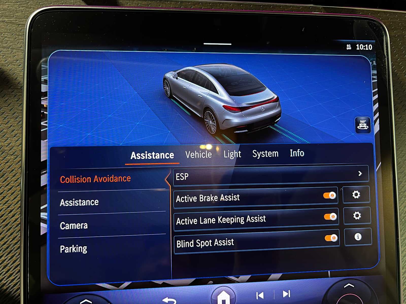 2026 Mercedes-Benz EQE 320+ Sedan