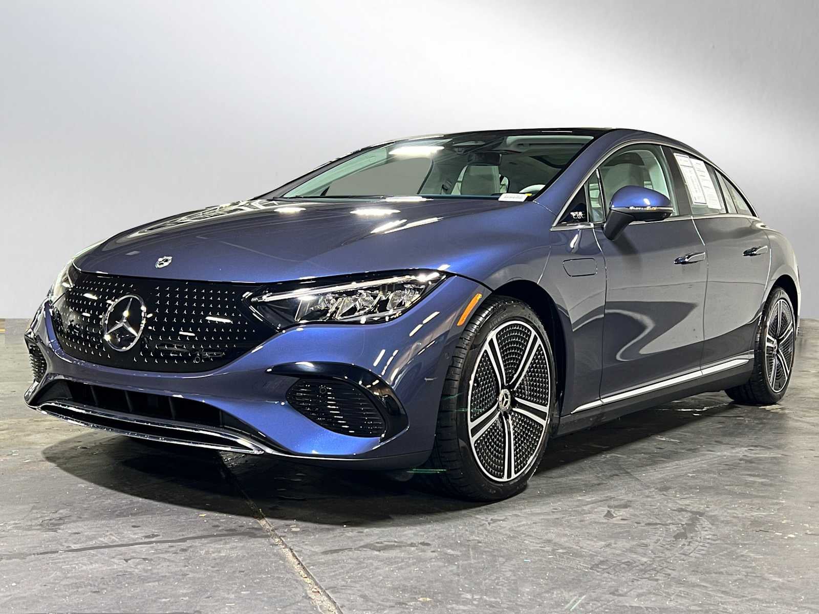 2026 Mercedes-Benz EQE 320+ Sedan