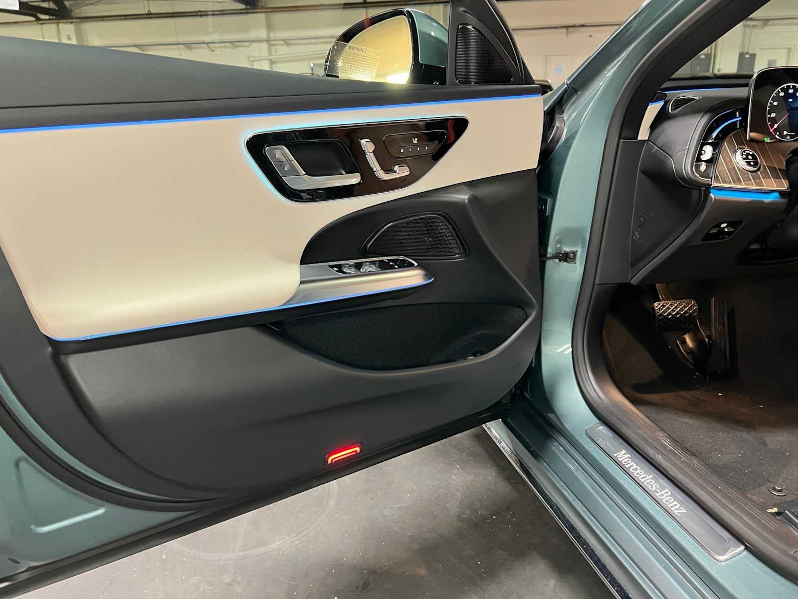 2026 Mercedes-Benz E 350 4MATIC® Sedan