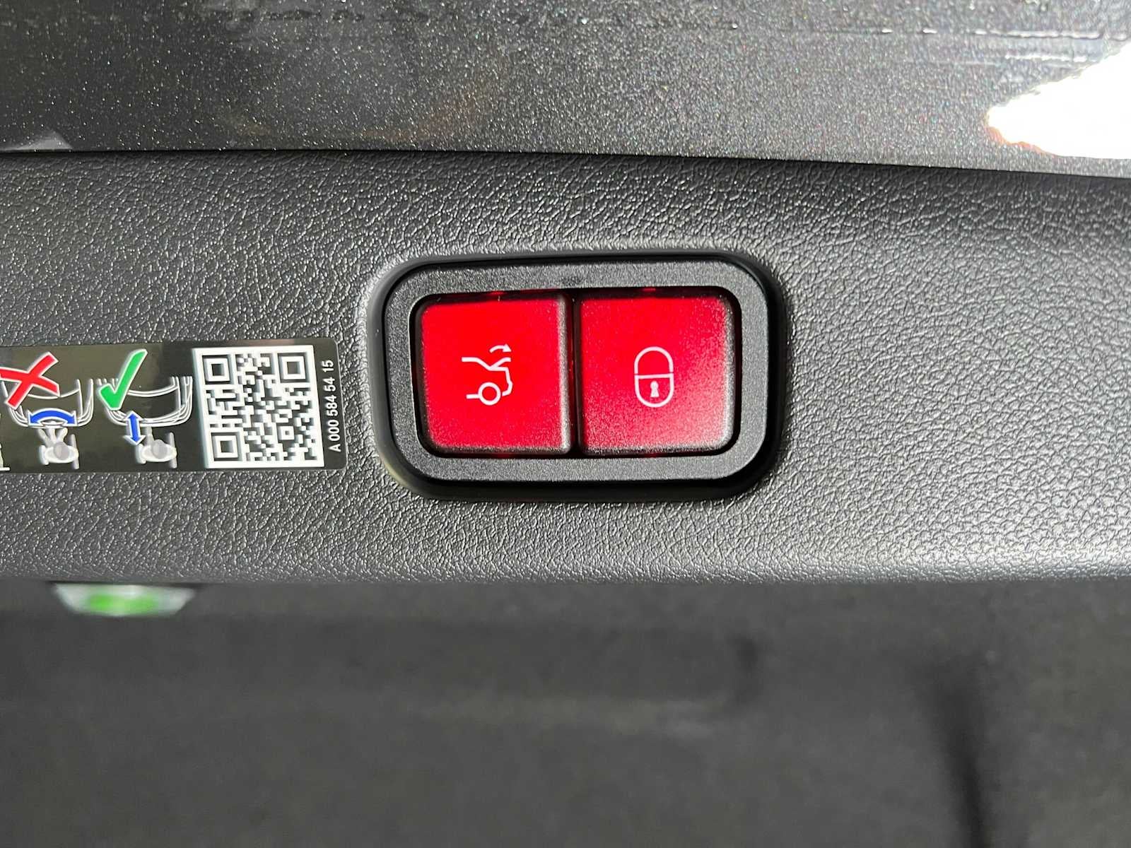 2027 Mercedes-Benz E 350 4MATIC® Sedan
