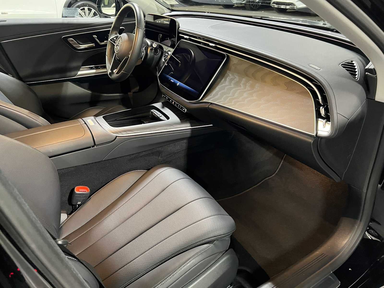 2026 Mercedes-Benz E 350 4MATIC® Sedan