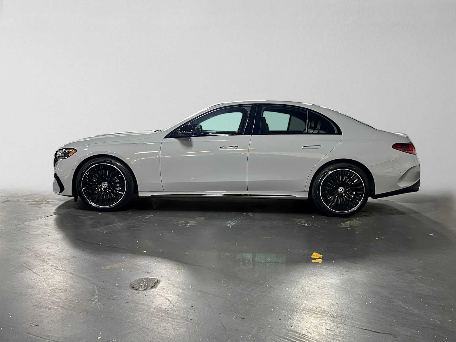 2027 Mercedes-Benz E 450 4MATIC® Sedan
