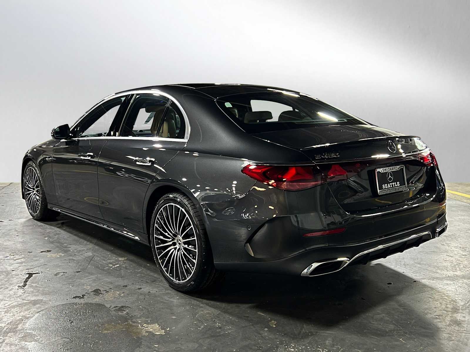 2026 Mercedes-Benz E 450 4MATIC® Sedan