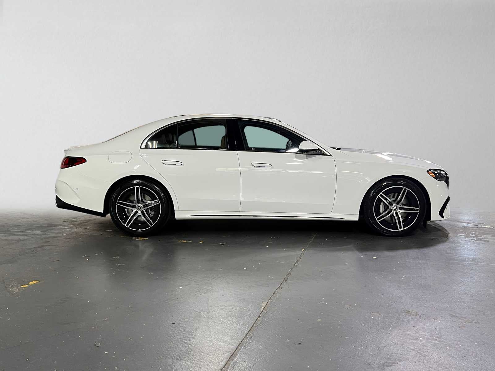 2027 Mercedes-Benz E 450 4MATIC® Sedan