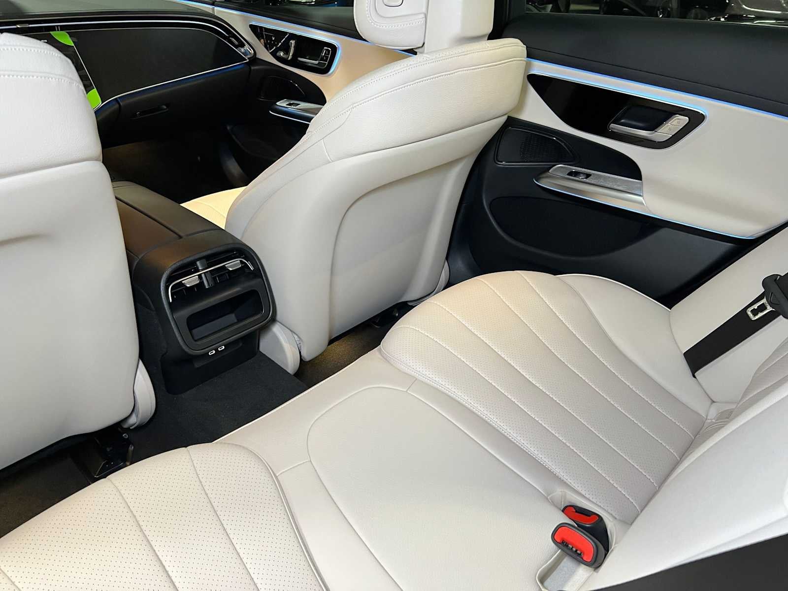2027 Mercedes-Benz E 450 4MATIC® Sedan