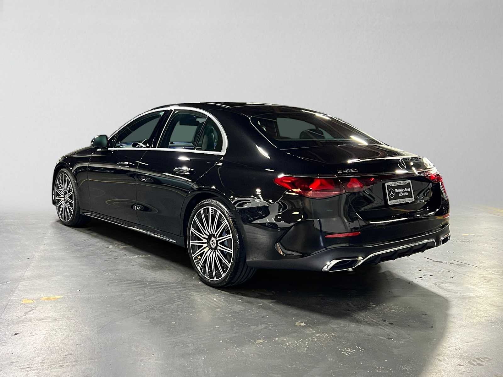 2027 Mercedes-Benz E 450 4MATIC® Sedan