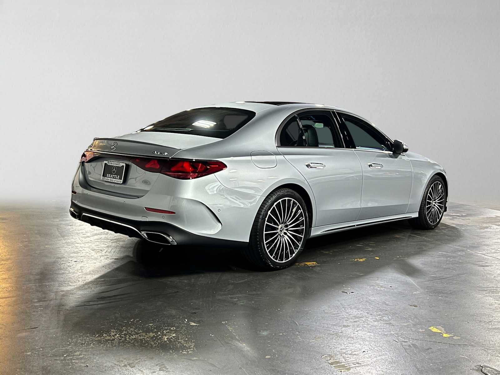 2027 Mercedes-Benz E 450 4MATIC® Sedan