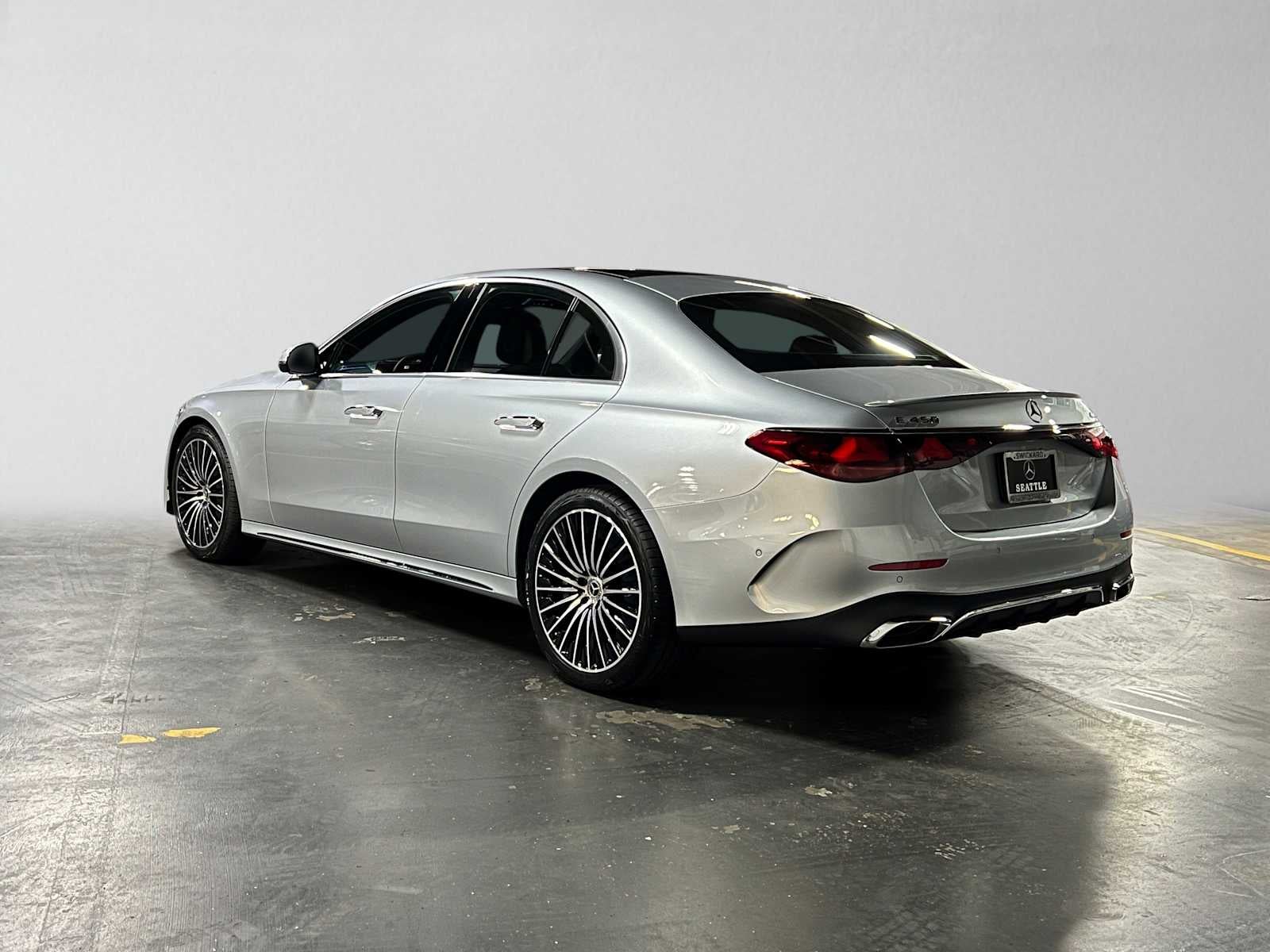 2027 Mercedes-Benz E 450 4MATIC® Sedan