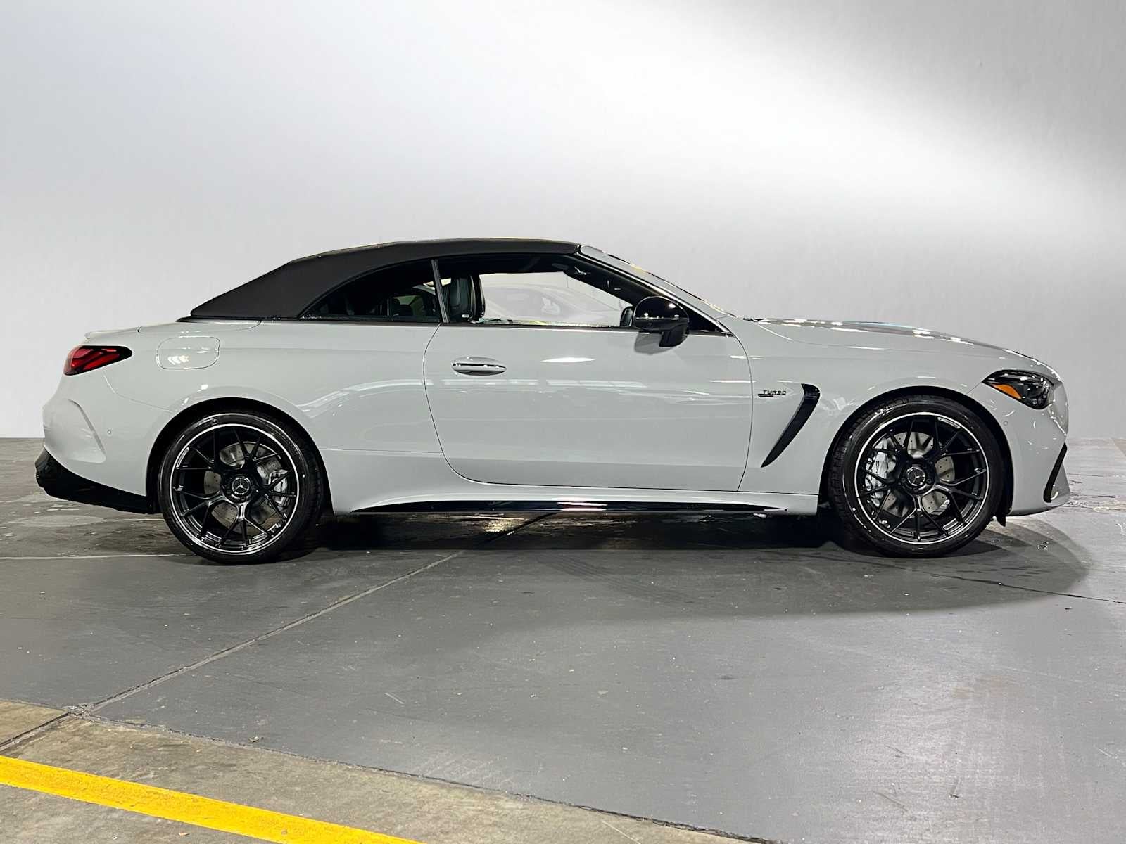 2026 Mercedes-Benz AMG® CLE 53 4MATIC®+ Cabriolet