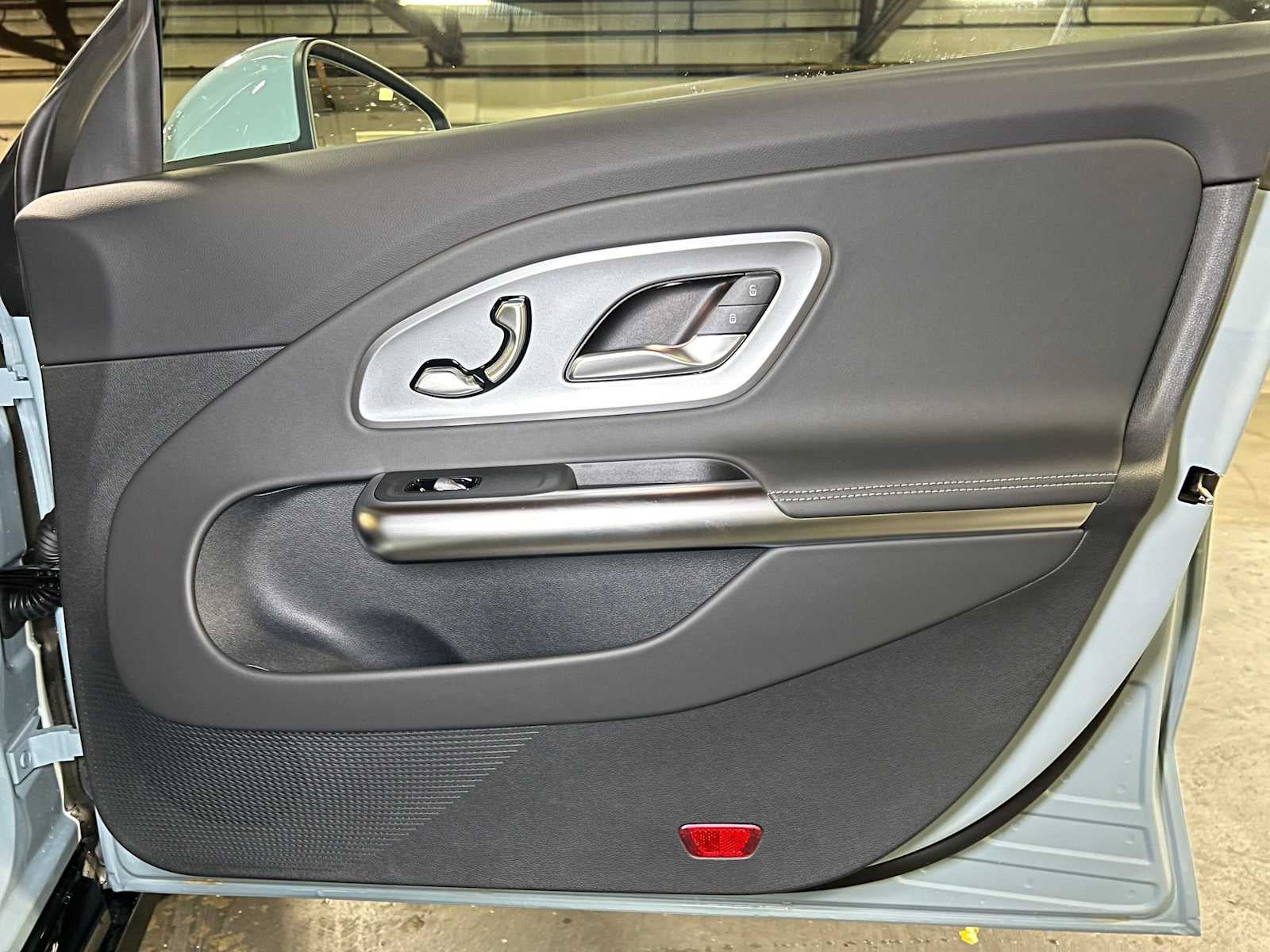 2027 Mercedes-Benz CLA 220 Hybrid FWD