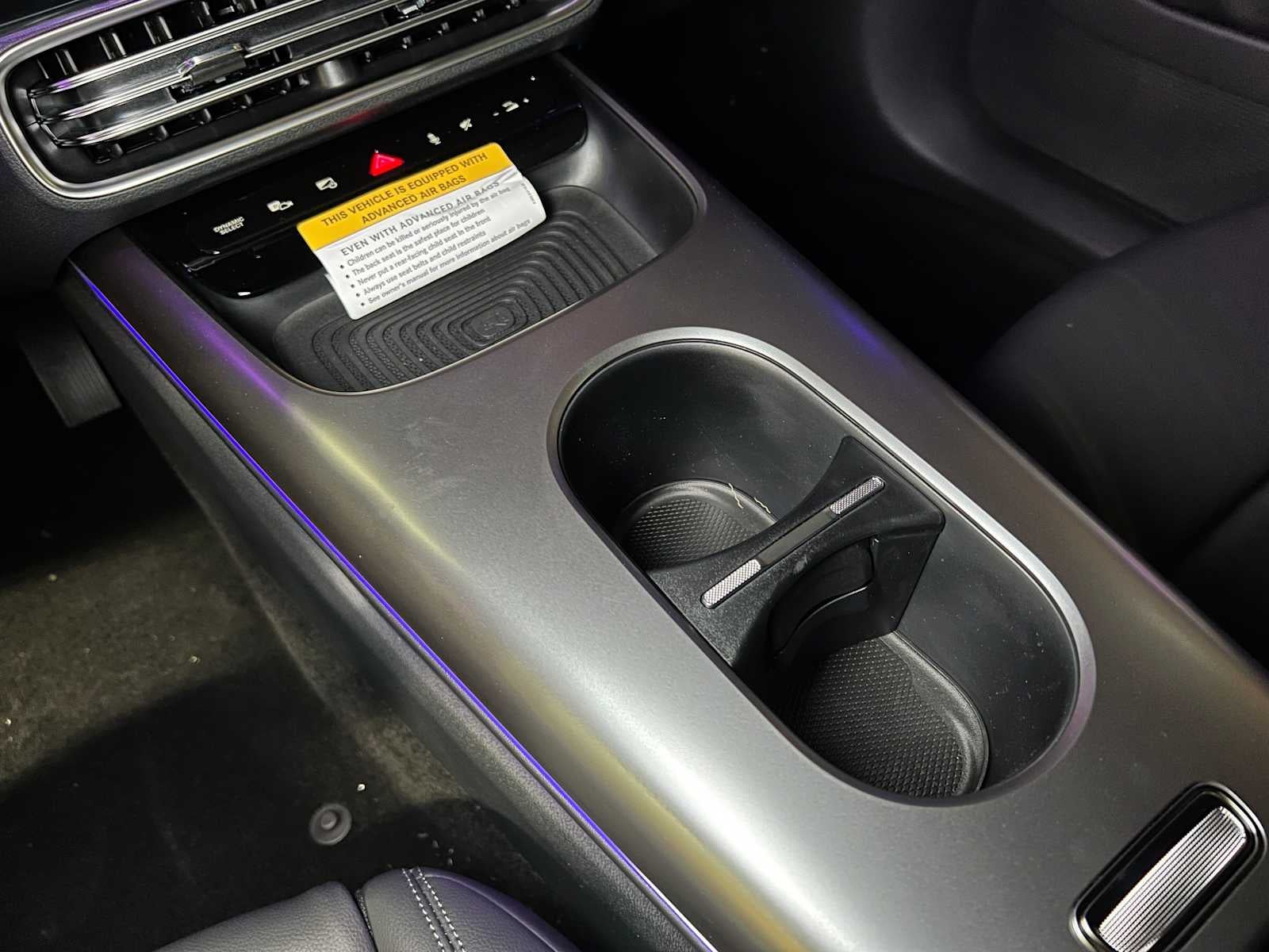 2027 Mercedes-Benz CLA 220 Hybrid FWD