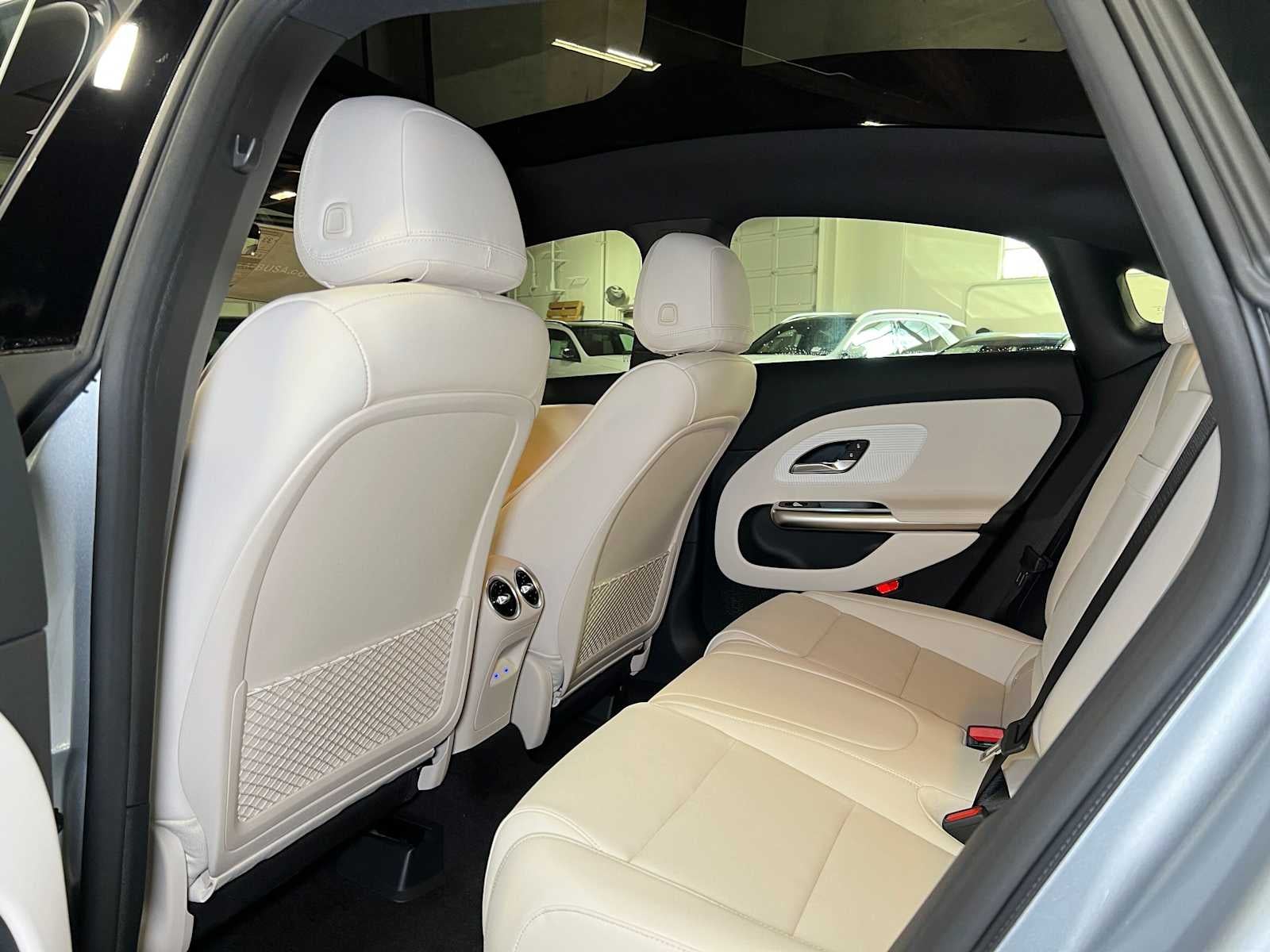 2027 Mercedes-Benz CLA 220 Hybrid FWD