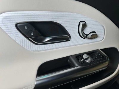 2027 Mercedes-Benz CLA 220 Hybrid FWD