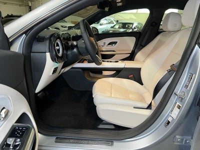 2027 Mercedes-Benz CLA 220 Hybrid FWD