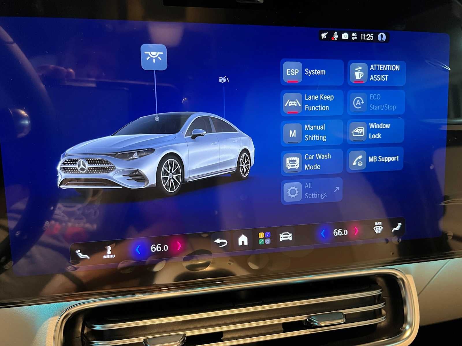 2027 Mercedes-Benz CLA 220 Hybrid FWD