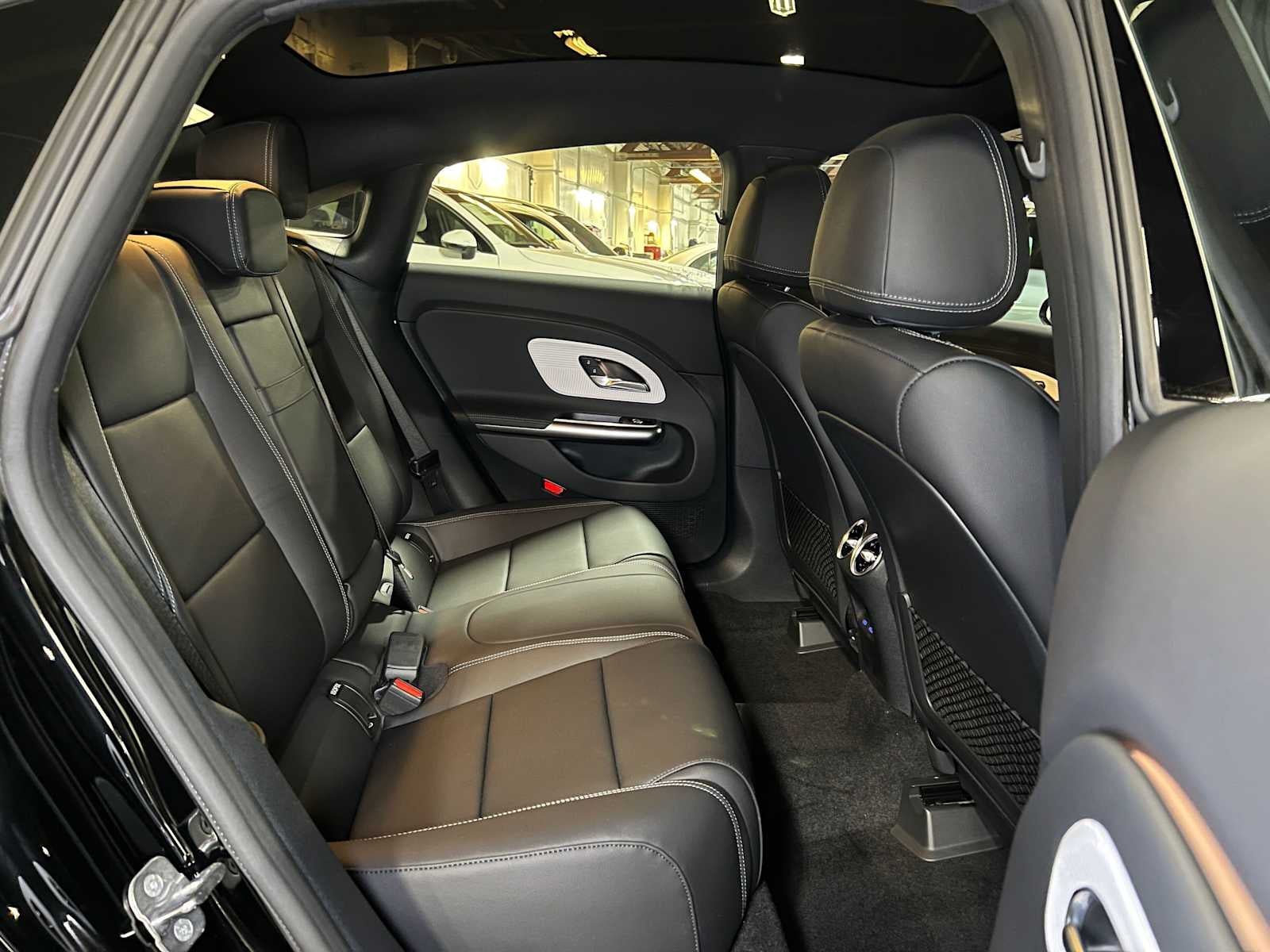 2027 Mercedes-Benz CLA 220 Hybrid FWD