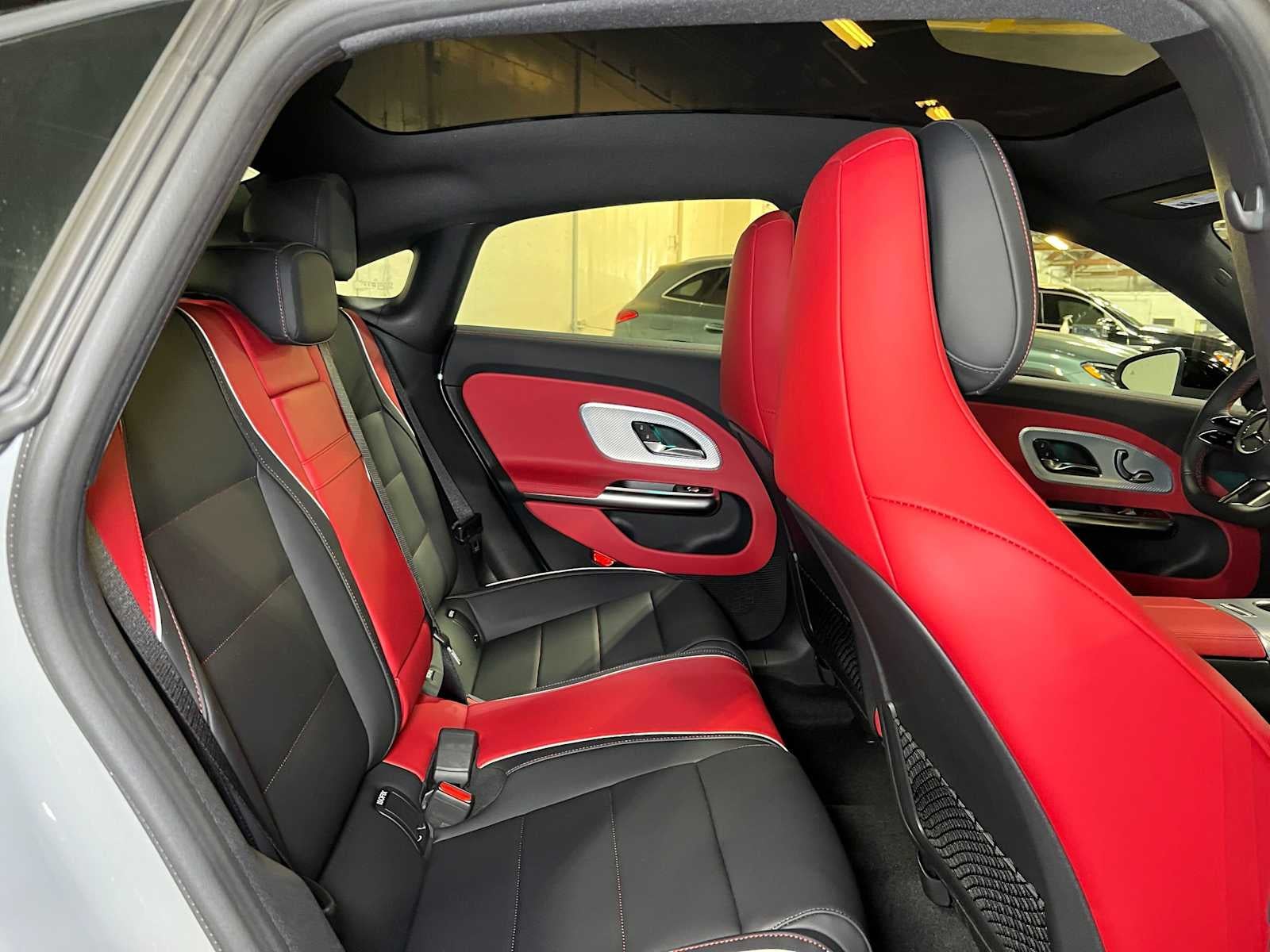 2027 Mercedes-Benz CLA 220 Hybrid FWD